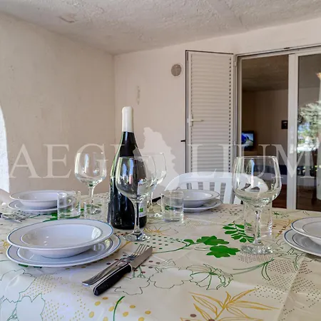 Giglio Azzurro 2 アパート